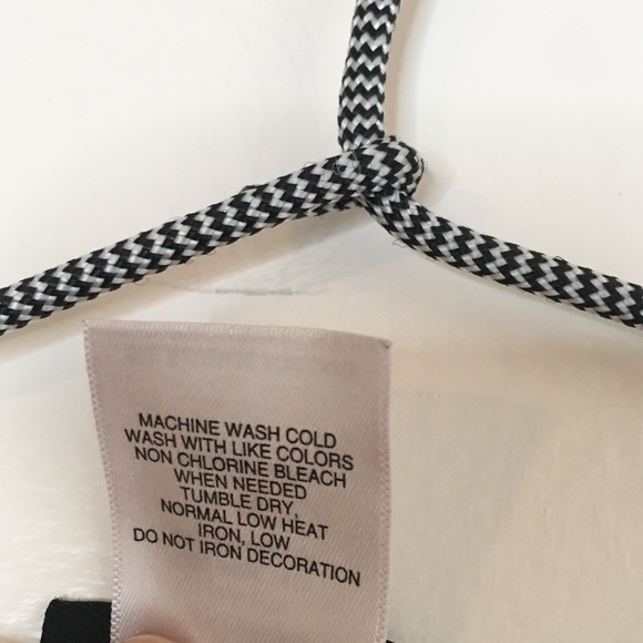 Harry Potter Gryffindor Sweater Burgundy Size Extra Small - Picture 5 of 8